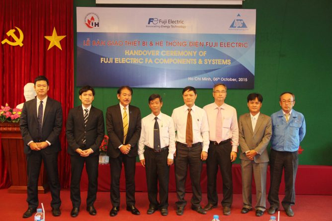 lể bàn giao thiết bị điện tại trường Đại Học Công Nghiệp TP.HCM, ảnh 5