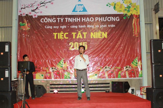 buổi tiệc tất niên chào năm mới, hình ảnh 1