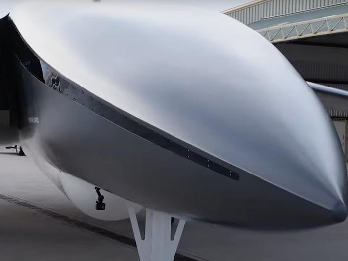 Xuất hiện mẫu drone lớn nhất thế giới có thể phóng tên lửa và vệ tinh