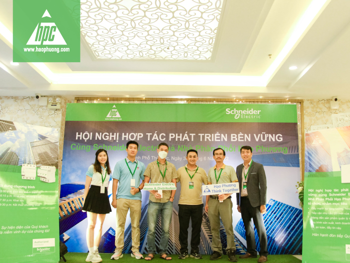 Hội nghị hợp tác phát triển bền vững cùng Schneider Electric và nhà phân phối Hạo Phương