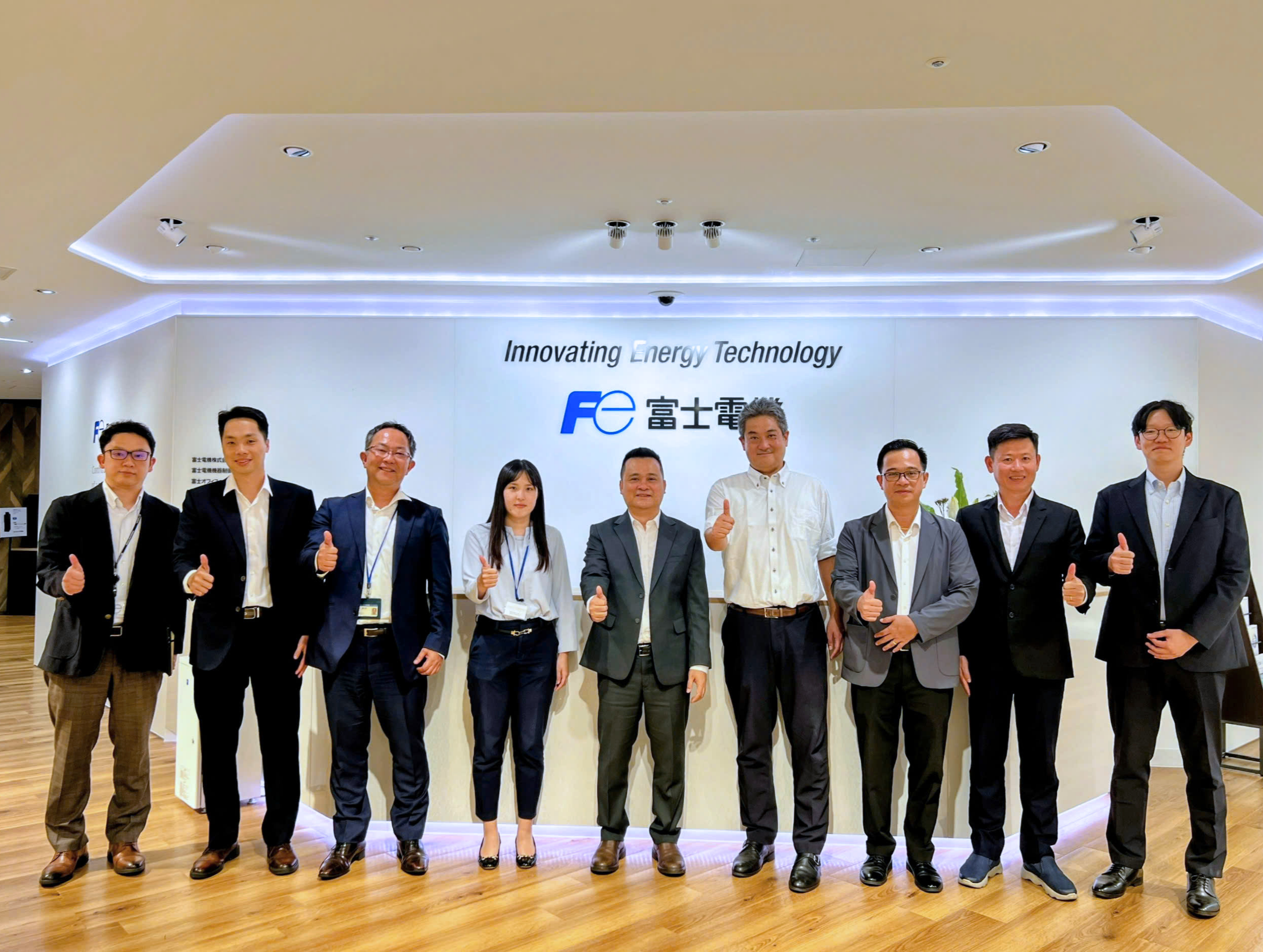 HẠO PHƯƠNG THĂM VÀ LÀM VIỆC VỚI TẬP ĐOÀN FUJI ELECTRIC TẠI NHẬT BẢN